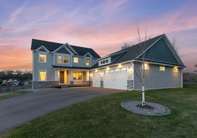 2nd image of 16860 Valley Rd, Eden Prairie, MN 55347 | MLS# 7055935