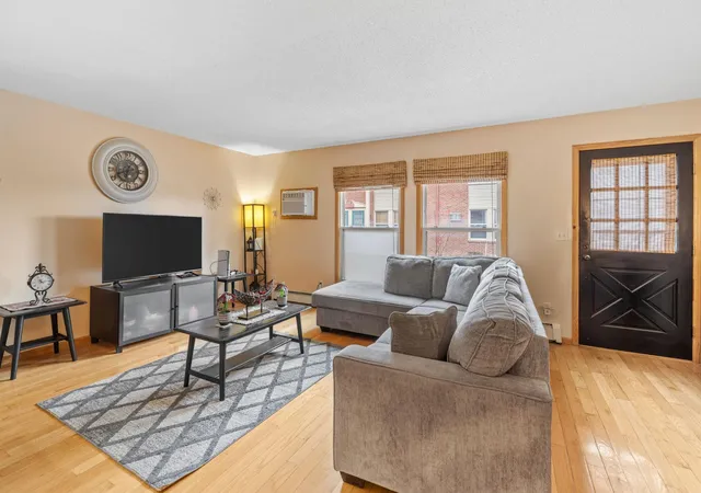 Homes for sale in New Brighton, MN | 2130 14Th St Nw #2, New Brighton, MN 55112 | MLS# 7055955