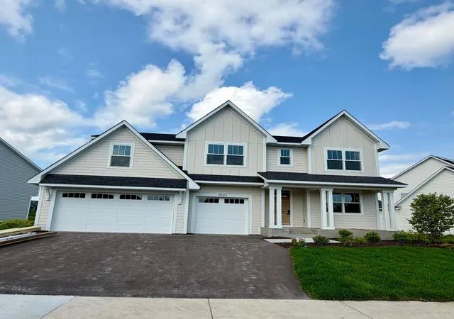 1st image of 5520 Rolling Hills Pkwy, Chaska, MN 55318 | MLS# 7055996