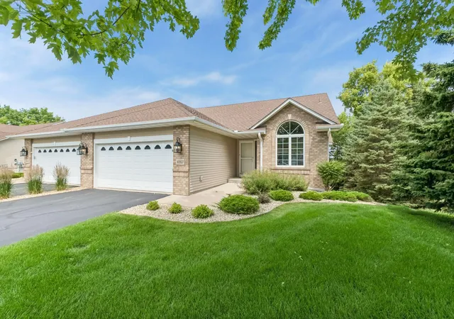 Photo 1 of Single family home for sale at 10327 165th Street W, Lakeville, MN 55044 | MLS# 7056082 | Listing updated on 2026-09-23