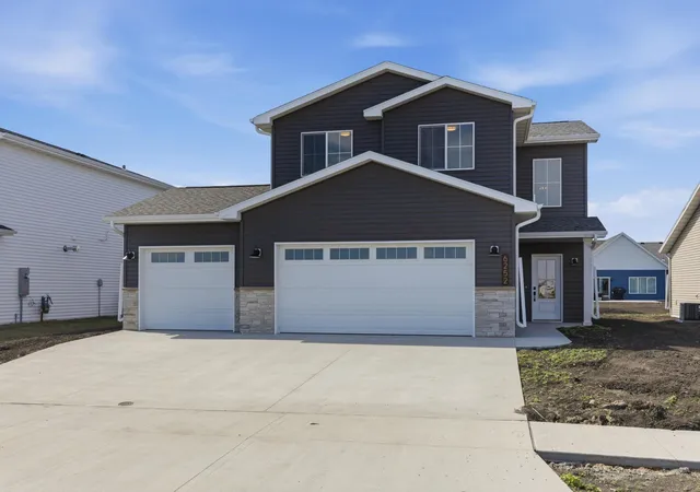 Homes for sale in Horace, ND | 6252 85th Ave S, Horace, ND 58047 | MLS# 7056205