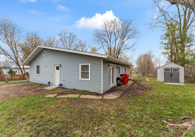 2nd image of 917 Chester Ave Se, Rochester, MN 55904 | MLS# 7056273