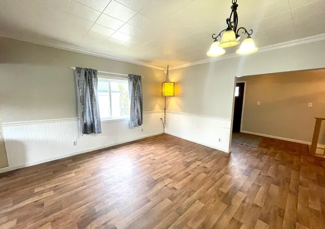 Homes for sale in Menomonie, WI | 1819 9Th St E, Menomonie, WI 54751 | MLS# 7056306