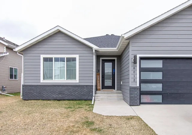 Homes for sale in Horace, ND | 6012 Kodiak Ln, Horace, ND 58047 | MLS# 7056312