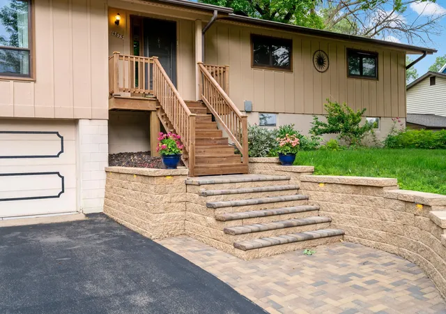 Homes for sale in Prior Lake, MN | 14873 Pixie Point Cir Se, Prior Lake, MN 55372 | MLS# 7056333