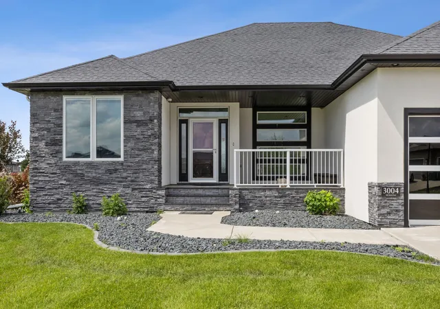 3rd image of 3004 6Th St E, West Fargo, ND 58078 | MLS# 7056341