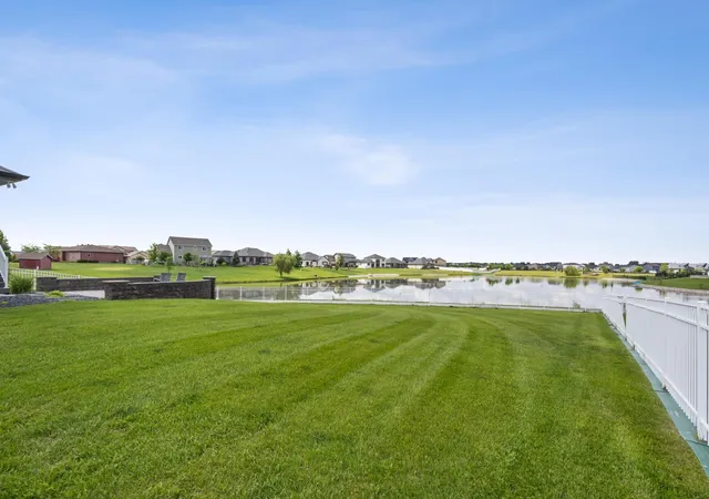 4th image of 3004 6Th St E, West Fargo, ND 58078 | MLS# 7056341