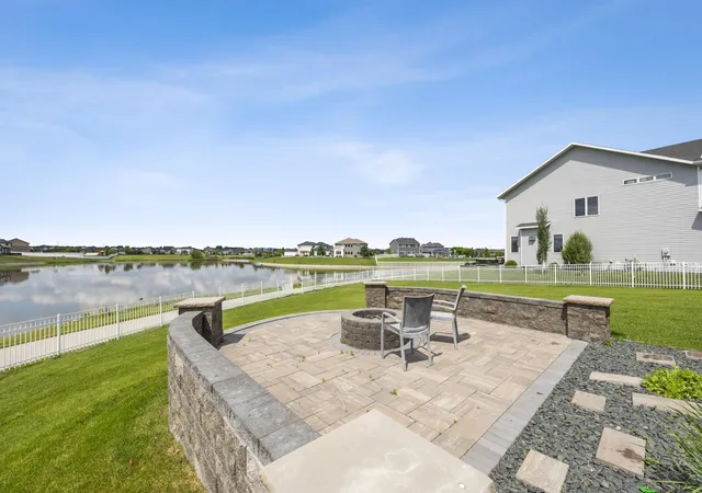 5th image of 3004 6Th St E, West Fargo, ND 58078 | MLS# 7056341