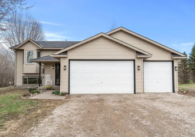 2nd image of 46645 Acacia Trl, Stanchfield, MN 55080 | MLS# 7056388