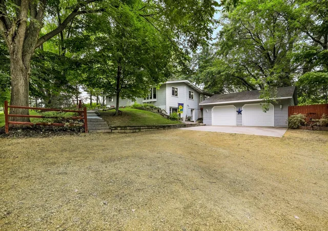 Photo 4 of Land for sale at 6680 S Robert Trl, Inver Grove Heights, MN 55077 | MLS# 7056464 | Listing updated on 2026-05-27