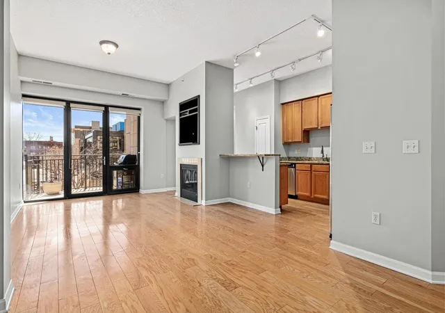 5th image of 500 E Grant St #205, Minneapolis, MN 55404 | MLS# 7056465