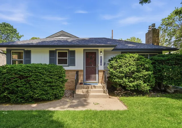 1st image of 2717 30th Ave Ne, Minneapolis, MN 55418 | MLS# 7056729