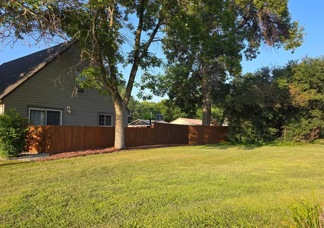 Homes for sale in Pipestone, MN | 617 S Hiawatha Ave, Pipestone, MN 56164 | MLS# 7056819