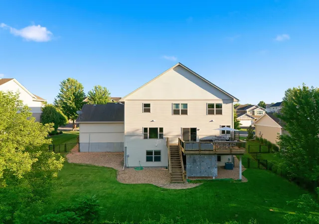 Homes for sale in Victoria, MN | 2580 Acorn Run, Victoria, MN 55386 | MLS# 7056842