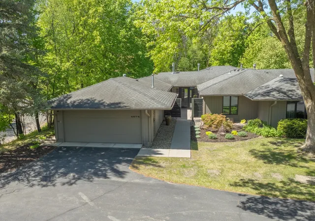 Homes for sale in Excelsior, MN | 4874 Regents Walk, Excelsior, MN 55331 | MLS# 7056885