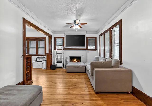 3rd image of 3025 16Th Ave S, Minneapolis, MN 55407 | MLS# 7056933