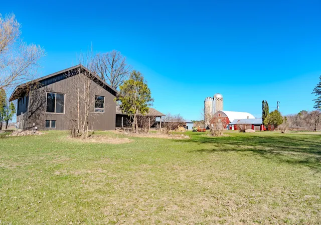 33rd image of 19867 Twin Lakes Rd, Little Falls, MN 56345 | MLS# 7057044