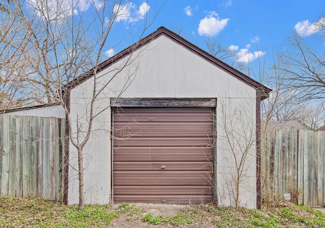 26th image of 941 Frank St, Saint Paul, MN 55106 | MLS# 7057067