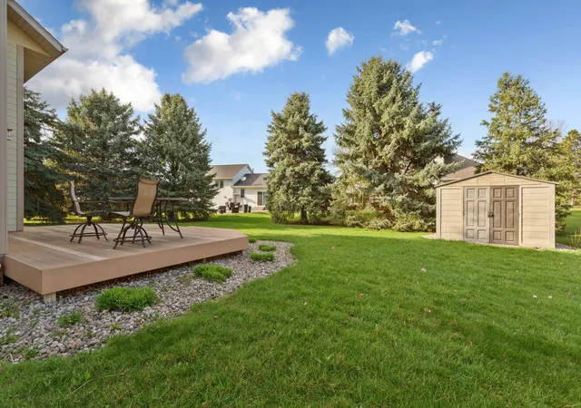 Photo 3 of Sale Pending at 1526 Castle Dr, North Mankato, MN 56003 | MLS# 7057121 | Listing updated on 2026-08-31