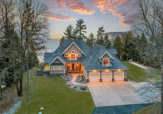 Photo 3 of Mansion for sale at 1242 Maple Leaf Trl Nw, Walker, MN 56484 | MLS# 7057261 | Listing updated on 2026-09-21