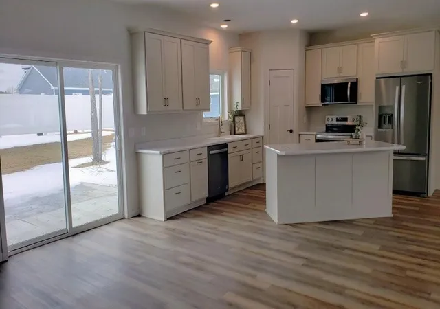 Photo 4 of Single family home for sale at 1005 8th Avenue NE, Perham, MN 56573 | MLS# 7057313 | Listing updated on 2026-08-01