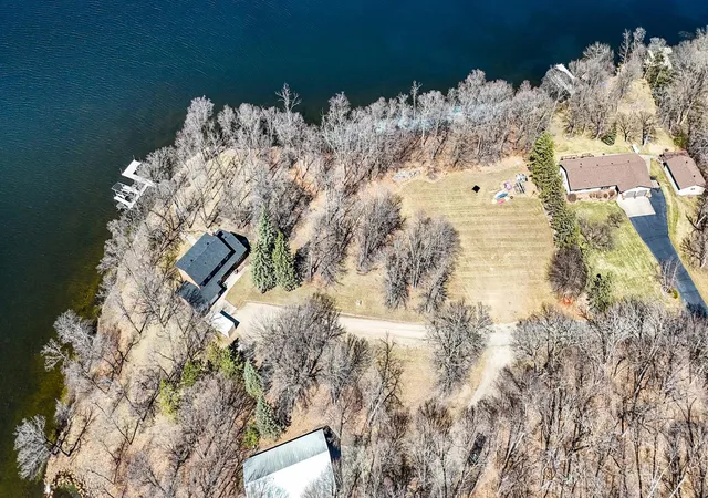 Photo 4 of Single family home for sale at 25627 Muskrat Lake Dr, Detroit Lakes, MN 56501 | MLS# 7057320 | Listing updated on 2026-08-04