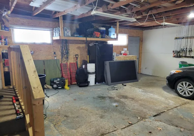 Photo 2 of Single family home for sale at 933 Labree Ave N, Thief River Falls, MN 56701 | MLS# 7057332 | Listing updated on 2026-08-10