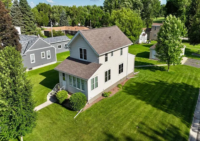 Homes for sale in Olivia, MN | 407 E Fairview Ave, Olivia, MN 56277 | MLS# 7057347
