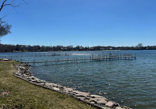 4th image of 4410 Manitou Rd, Excelsior, MN 55331 | MLS# 7057352