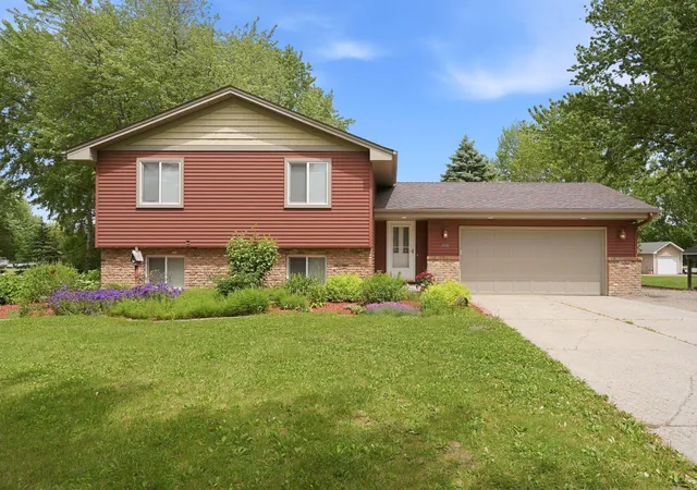 Homes for sale in Rogers, MN | 19620 Jackie Ln, Rogers, MN 55374 | MLS# 7057361