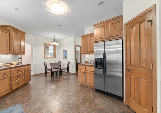 Photo 4 of Single family home for sale at 1710 Patriot Rd, Northfield, MN 55057 | MLS# 7057541 | Listing updated on 2026-10-21