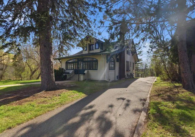 Photo 3 of Sale Pending at 721 N 3rd Street, Brainerd, MN 56401 | MLS# 7057831 | Listing updated on 2026-10-05