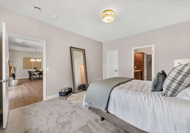 Photo 4 of Single family home for sale at 17725 Everest Ave, Lakeville, MN 55044 | MLS# 7057917 | Listing updated on 2026-10-06
