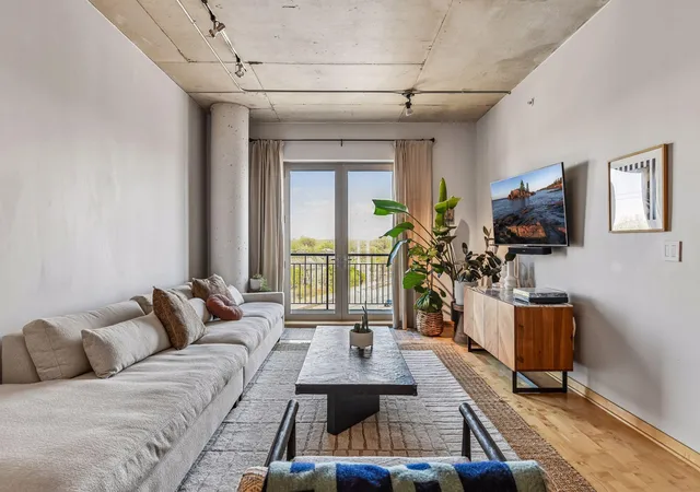 4th image of 212 N 1St St #512, Minneapolis, MN 55401 | MLS# 7057923