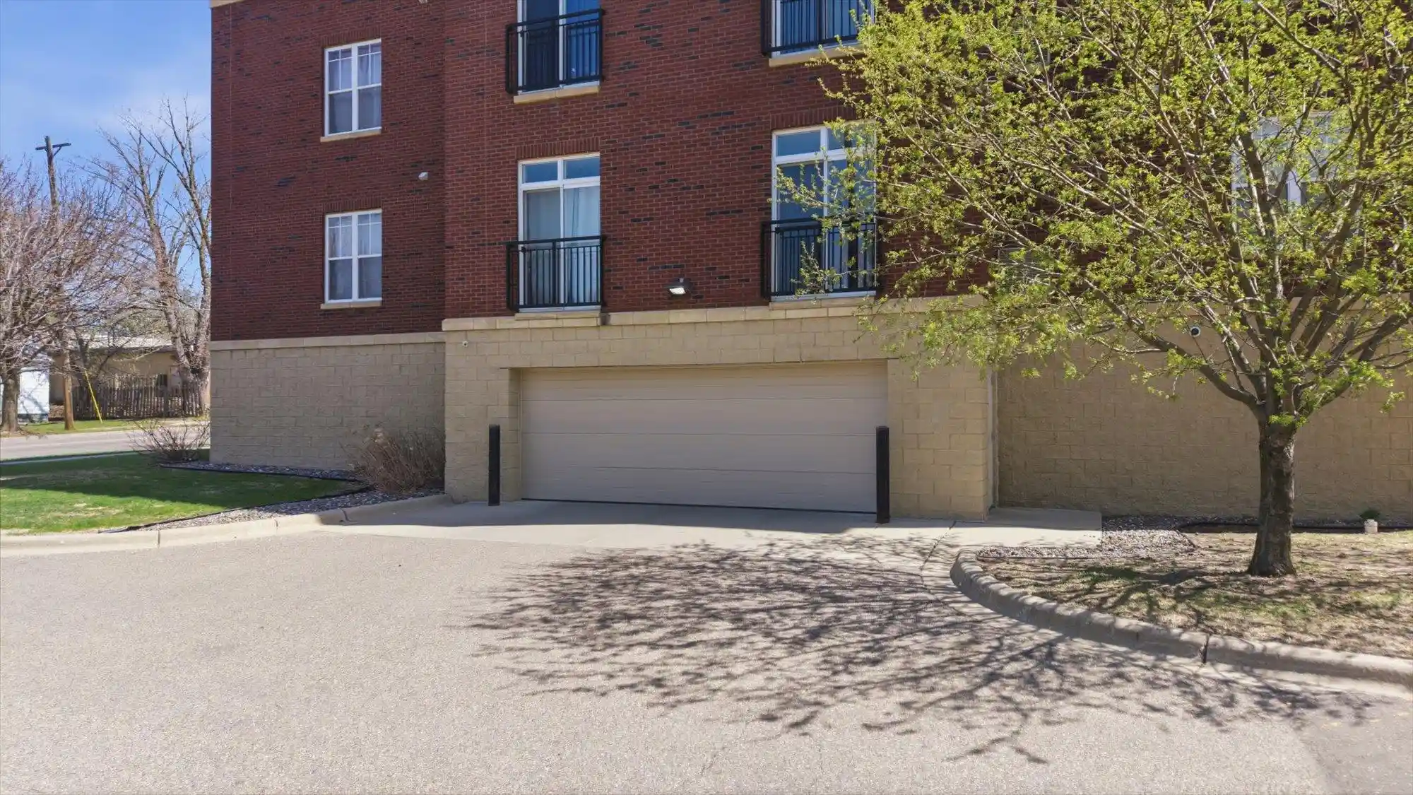 Listing Photo 2 - Condo for sale in 1776 Maryland Ave E located at 1776 Maryland Ave E, St. Paul, MN 55106 - Unit #106