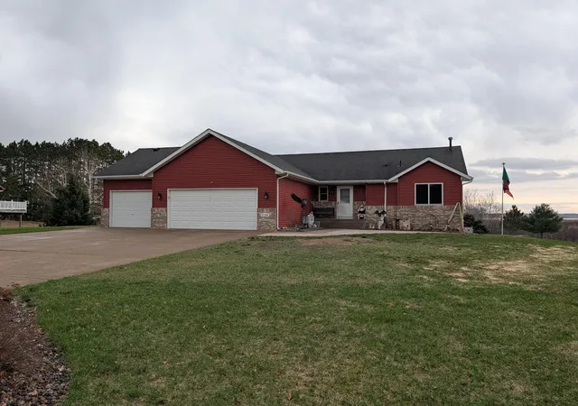 Photo 1 of Sale Pending at 31365 Genesis Ave, Stacy, MN 55079 | MLS# 7058031 | Listing updated on 2026-08-25