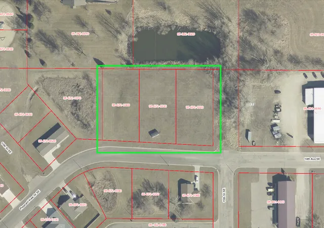 3rd image of 1409 14Th Ave Se, Willmar, MN 56201 | MLS# 7058086