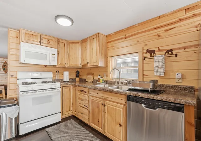 Homes for sale in Isle, MN | 46317 Lucretia Ln, Isle, MN 56342 | MLS# 7058237
