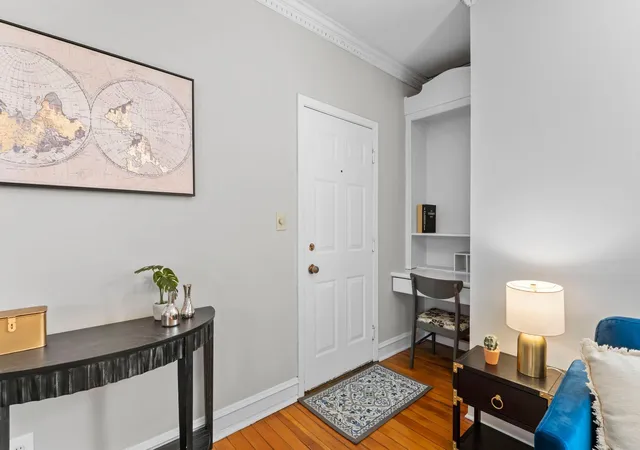Photo 3 of Condo for sale at 703 Laurel Ave #1W, Saint Paul, MN 55104 | MLS# 7058259 | Listing updated on 2026-10-02