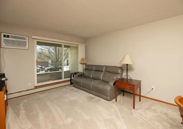 3rd image of 1911 Viking Dr NW, Rochester, MN 55901