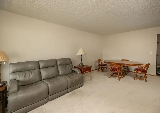 4th image of 1911 Viking Dr NW, Rochester, MN 55901