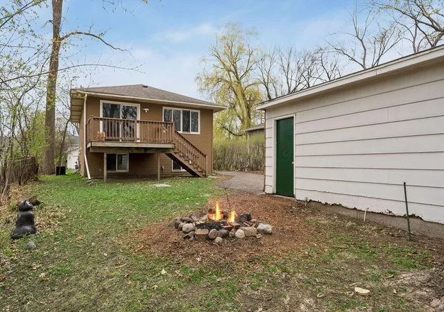 Homes for sale in Mahtomedi, MN | 112 Mcgregor Ave N, Mahtomedi, MN 55115 | MLS# 7058296