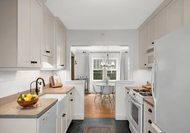 Photo 2 of Sale Pending at 4916 Ewing Ave S, Minneapolis, MN 55410 | MLS# 7058324 | Listing updated on 2026-08-26