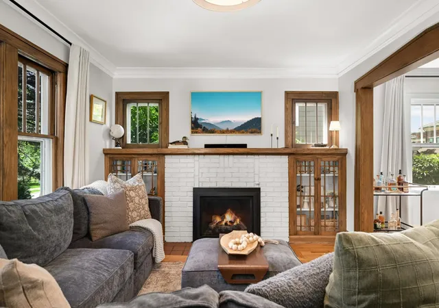 Photo 4 of Sale Pending at 4916 Ewing Ave S, Minneapolis, MN 55410 | MLS# 7058324 | Listing updated on 2026-08-26