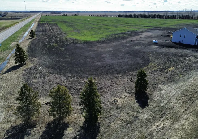 2nd image of 390 5th St, Davenport, ND 58021 | MLS# 7058332
