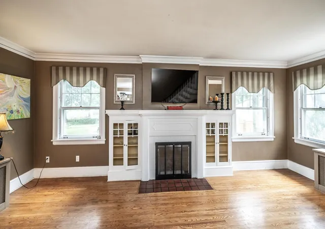 5th image of 1857 Princeton Ave, Saint Paul, MN 55105 | MLS# 7058376