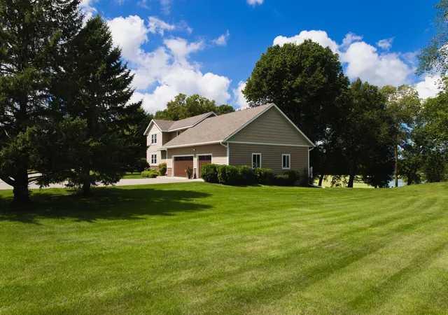 Homes for sale in Richmond, MN | 18724 Fall Ridge Rd, Richmond, MN 56368 | MLS# 7058417