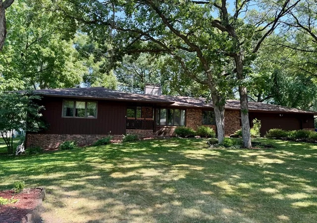 1st image of 2426 Cooper Ave S, Saint Cloud, MN 56301 | MLS# 7058451