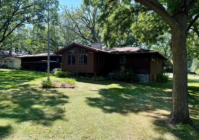 2nd image of 2426 Cooper Ave S, Saint Cloud, MN 56301 | MLS# 7058451