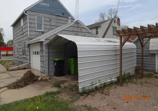 Photo 4 of Single family home for sale at 1355 S Main St, Zumbrota, MN 55992 | MLS# 7058536 | Listing updated on 2026-08-11